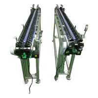 Chaînes de convoyage motorisées sur mesure pour la ligne de traitement, avec outils de transport en ligne et palettes de transport d'outillage