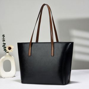 Bolso de Mano de Lujo para Mujer, Gran Capacidad, de Cuero PU, Tipo Tote, con Cierre de Cremallera - Product Image 3