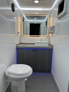 14ft di động nhà vệ sinh nhà vệ sinh tắm xách tay 3 gian hàng nhà vệ sinh Trailer đường phố phòng tắm cho thuê - Product Image 6