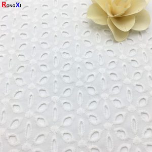 Tela de Algodón con Encaje Bordado, 45 Pulgadas, Blanca, Tejida, Fusible, Ligera, Transpirable, para Camisas, Cortinas, Estilo Liso - Product Image 1