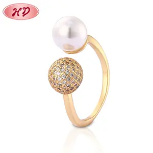 新模型简单的金戒指为女孩设计美丽的指环
