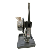 Machine à poinçonner mécanique à main pour œillets/grommets - Facile à utiliser, pour tôles métalliques jusqu'à 4 mm d'épaisseur, vitesse de 50 à 80 pièces/min