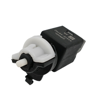 Nuevo Interruptor de Luz de Freno de Plástico Original de Alto Rendimiento 93810-C3700 para