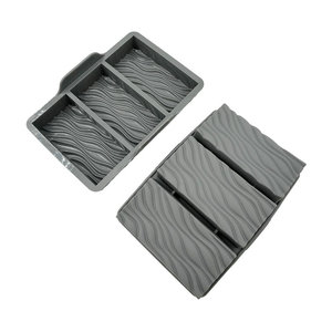 Yuye - Juego de 6 moldes de silicona personalizados para chocolate, moldes para barra de chocolate con asa, aptos para horno, freidora de aire y vaporera - Product Image 4