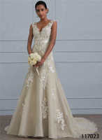 Robe de mariée en dentelle avec perles et cristaux Robe de mariée mince ivoire pour mariée