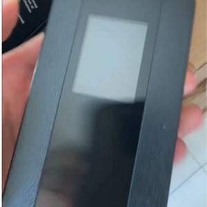 เราเตอร์มือถือ 4G รุ่น ENC21NA สำหรับขายส่ง พร้อมพาวเวอร์แบงค์ 8000 มิลลิแอมป์ รองรับซิมการ์ดสองซิม และพอร์ตเสาอากาศสองพอร์ต พร้อม Wifi 5.8G / 2.4G - Product Image 5