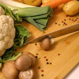 Stock local aux États-Unis - Planche à découper et à charcuterie extra-large en <span class=keywords><strong>bambou</strong></span> durable et éco-responsable pour la cuisine - Product Image 6