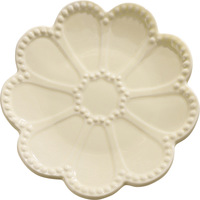 Assiette à pain en céramique élégante, décorée de motifs festonnés, en bleu ciel, violet, jaune et rose, pour les mariages et les événements