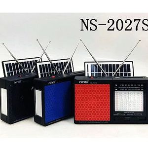 Radio solaire d'urgence portable en plastique NS-2027S avec haut-parleur et antenne intégrés pour utilisation en extérieur - Product Image 3