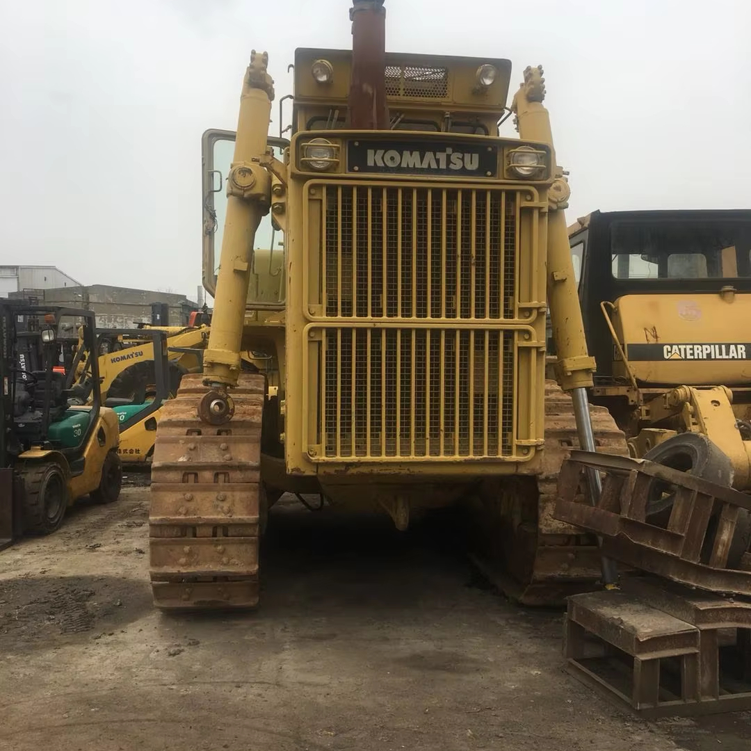 Komatsu D575A-2 SD Super Dozer - Blair B.A