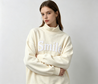 Sudadera de Cuello Alto Holgada con Hombros Caídos y Bordado de Parches en Felpa Francesa de Algodón de Alta Calidad para Mujer