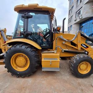 Retroexcavadora Caterpillar 420F Usada con Motor Diésel de Alta Eficiencia y Movimiento sobre Ruedas para Equipos de Construcción - Product Image 4