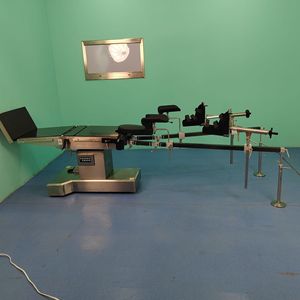 Custom Made Fluoroscopic Traction Frame Stainless Steel 23 Inch Hospital <b>Table</b> Use QYJ-658 - Product Image 4