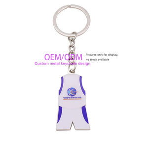 شعار كرة القدم الكلاسيكي المخصص للفريق الوطني شعار موحد سلسلة مفاتيح معدنية شعار المشجعين هدية تذكارية حلقة مفاتيح معدنية - Product Image 1