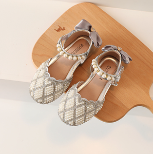 Chaussures en cuir pour bébé avec nœud, chaussures de fête pour enfants avec perles, chaussures habillées pour filles - Product Image 5