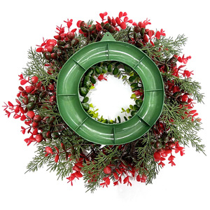 Guirlande murale de Noël en feuilles d'eucalyptus et de cyprès avec baies rouges, décorations d'extérieur pour la maison, 5 mètres de haut, en plastique - Product Image 4