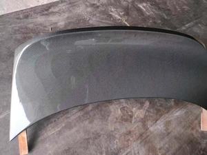 صندوق خلفي من ألياف الكربون عالي الجودة لسيارات BMW الفئة 3 (E46) 320/325i سيدان/كوبيه (بابين/4 أبواب) (1999-2006) بتصميم CSL - Product Image 2