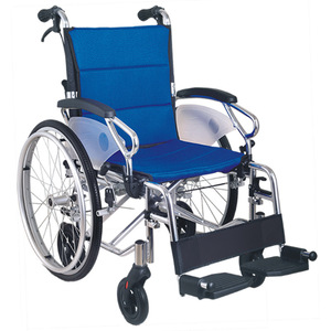 Silla de ruedas manual Guoyao de aleación de aluminio, plegable y ligera, para personas mayores y discapacitadas. - Product Image 5