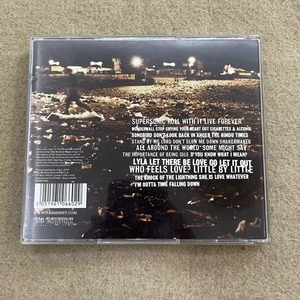 Oasis Time Flies 1994-2009, el CD completo de sencillos, el álbum de mayores éxitos del Britpop - Product Image 2