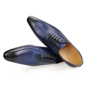 Chaussures de luxe haut de gamme en cuir de vachette bleu et noir à bout carré, légères et respirantes pour le bureau, les affaires et les mariages - Product Image 2