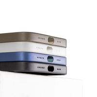 Étui en peau mate pour iPhone 13 Protection d'objectif d'appareil photo Matériau PP Design givré Étui de protection pour iPhone 13 Pro Max Cover