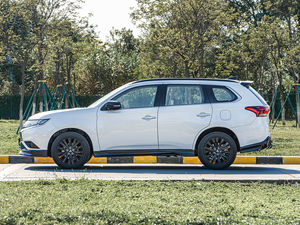 <span class=keywords><strong>2023</strong></span> <span class=keywords><strong>Mitsubishi</strong></span> <span class=keywords><strong>Outlander</strong></span> Comfort SUV d'occasion 5 places Diesel automatique AWD ACC régulateur de vitesse caméra arrière en alliage d'aluminium gauche pour - Product Image 3