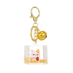 Vente en gros <span class=keywords><strong>Bouteille</strong></span> carrée transparente d'huile acrylique en plastique Porte-clés liquide flottant Porte-clés liquide chat boule à bulles personnalisé - Product Image 5