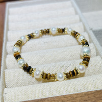 Ensemble de bracelets en perles d'eau douce et cristaux, perles de pierres précieuses, breloques, pendentifs dorés, bijoux de mode, cadeau