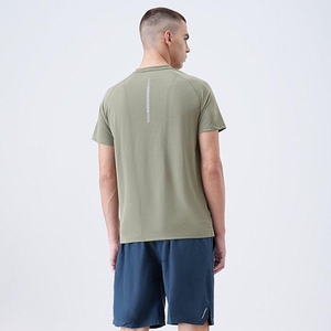 T-shirt décontracté pour homme, idéal pour la gym et le fitness, 180 GSM, polyester et élasthanne, épais, pour l'été, personnalisable avec logo, pour le fitness estival - Product Image 5