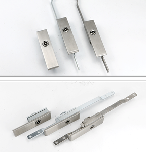 Cuyue <span class=keywords><strong>Serrure</strong></span> de porte d'armoire électrique à trois <span class=keywords><strong>points</strong></span> en acier inoxydable SUS304 <span class=keywords><strong>Serrure</strong></span> de commande de tige avec <span class=keywords><strong>clé</strong></span> à <span class=keywords><strong>Double</strong></span> bit - Product Image 2