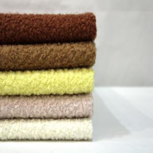 Prezzo di fabbrica campione gratuito In Stock di lana colorata In poliestere misto maglia In loop tessuto bouclé all'ingrosso per giacca vestito <span class=keywords><strong>cappotto</strong></span> - Product Image 2