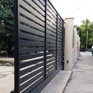 Cancelli da Giardino Moderni in Alluminio Verniciato a Polvere Personalizzati di Alta Qualità, Pannelli per Recinzioni Orizzontali a Doghe per la Privacy, Cancelli Scorrevoli per Vialetti - Product Image 4