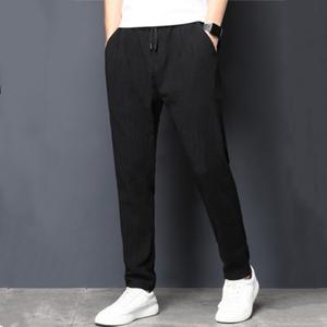 กางเกงลำลองขาตรงทรงหลวมของผู้ชายกางเกงมีจีบกางเกงสเวตเตอร์ของผู้ชายใส่สบาย - Product Image 1