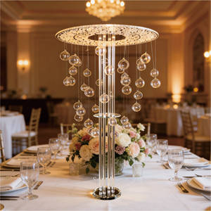 Novos Suportes de Velas Redondos de Acrílico Transparente com Design Deslumbrante e Corte a Laser para Centros de Mesa de Casamento - Product Image 1