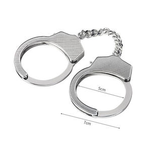 ลดกระหน่ำกุญแจมือโลหะสำหรับคู่รักของเล่น BDSM พวงกุญแจรูปหัวใจ - Product Image 4