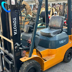 Montacargas Diésel Usado de Segunda Mano, Original Japonés /MITSUBISHI/KOMATSU FD15, 1.5 Toneladas, 4WD, Mástil de Dos Etapas, Alta Calidad - Product Image 1