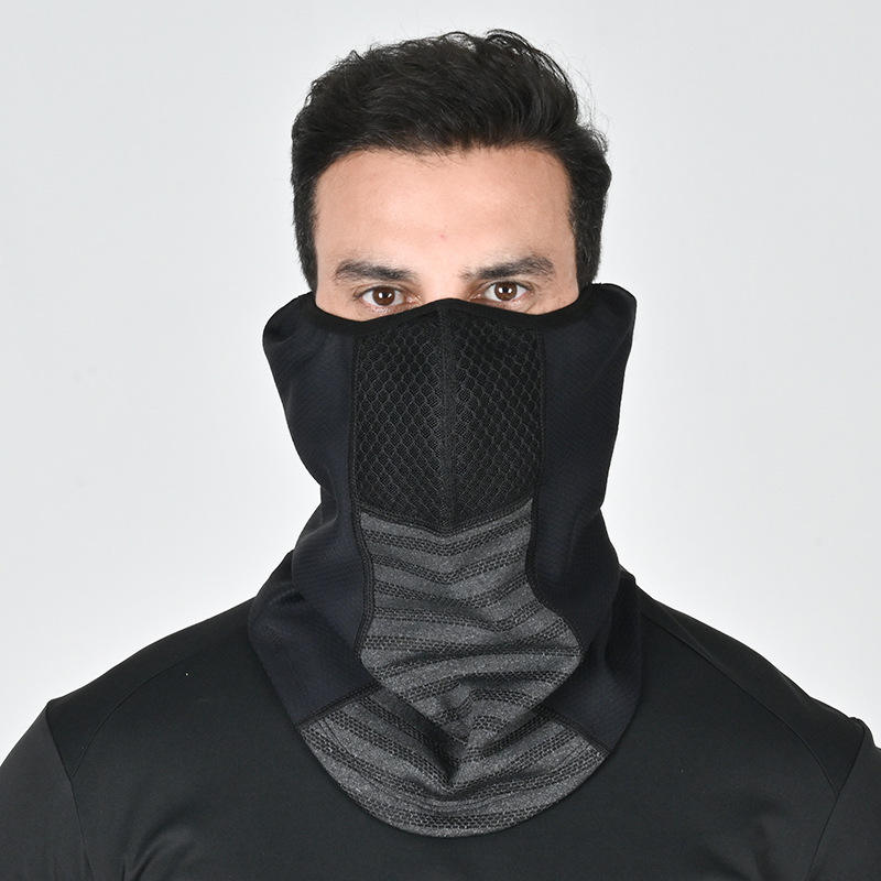 สีเทาเข้ม