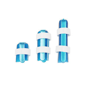 Attelle de fixation des doigts réglable en aluminium pour le soutien de la main, prévention des fractures, protection contre les luxations, utilisation unisexe - Product Image 1
