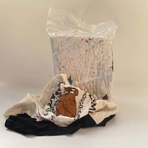 Trapos de Algodón Blanco de Alta Absorción de Agua y Aceite con Logotipo Impreso, Trapos Industriales Tipo Camiseta para Limpieza - Product Image 1