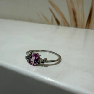 Bague en or massif 14 carats avec saphir rose naturel et diamant, pierre précieuse ovale inclinée, pierre de naissance, bijou de fiançailles, cadeau pour elle - Product Image 3