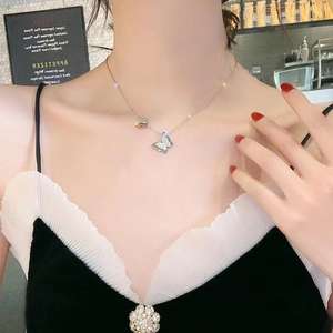 Collier papillon double couche en acier inoxydable Offre Spéciale, collier à breloques plaqué <span class=keywords><strong>or</strong></span>, bijoux élégants - Product Image 4