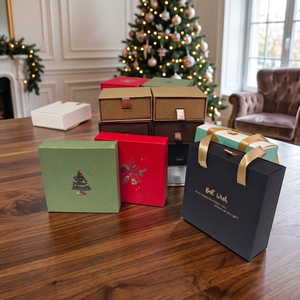 Wholesale Multi Style Jewelry Packaging Box Christmas Theme Colorful ...