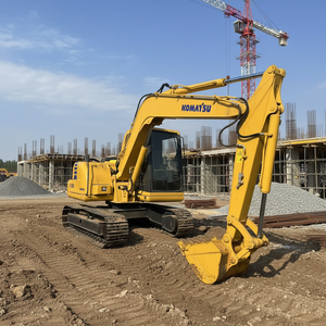 Excavatrice Komatsu PC60-7 d'occasion, mini chenille, avec un poids opérationnel de 20 tonnes, moteur, pompe, composants principaux à vendre - Product Image 1
