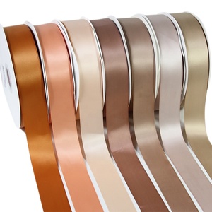 Cinta de Satén Personalizada al por Mayor en 196 Colores, Cintas de Poliéster de 4 cm en Colores Sólidos para Rosas de Satén, <span class=keywords><strong>Satinada</strong></span> de 4 cm - Product Image 5
