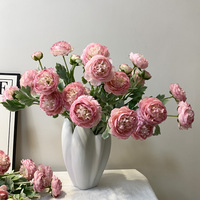 Levensechte 50cm 3-koppige wit-oranje-roze Ranunculus Premium zijden kunstmatige pioenroos voor thuis, bruiloft, evenement of feestdecoratie