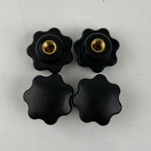 Écrou à vis à main en fleur de prunier, poignée en forme d'étoile, bouton en bakélite, trou traversant, trou borgne, écrou à tête en caoutchouc à main en plastique - Product Image 2