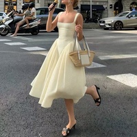 Robe de princesse décontractée de style français et européen, sexy, à épaules dénudées, respirante, lavable, en polyester uni teint