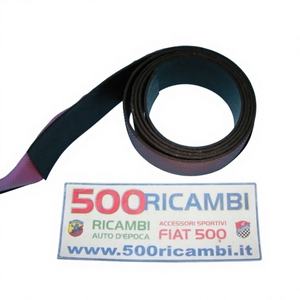 FIAT 500 D F L R Protection interne brute et garniture de protection des pneus entre le châssis et le déflecteur de fenêtre latérale - Product Image 1