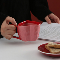 Mug en céramique personnalisé en forme de cœur pour couple, version coréenne, design à motifs personnalisés, tasse à café pour couple