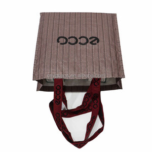 Sac tissé en PP avec poignée brodée et logo écologique Sac à provisions de luxe personnalisé pour magasin de chaussures Magasin de vêtements - Product Image 2
